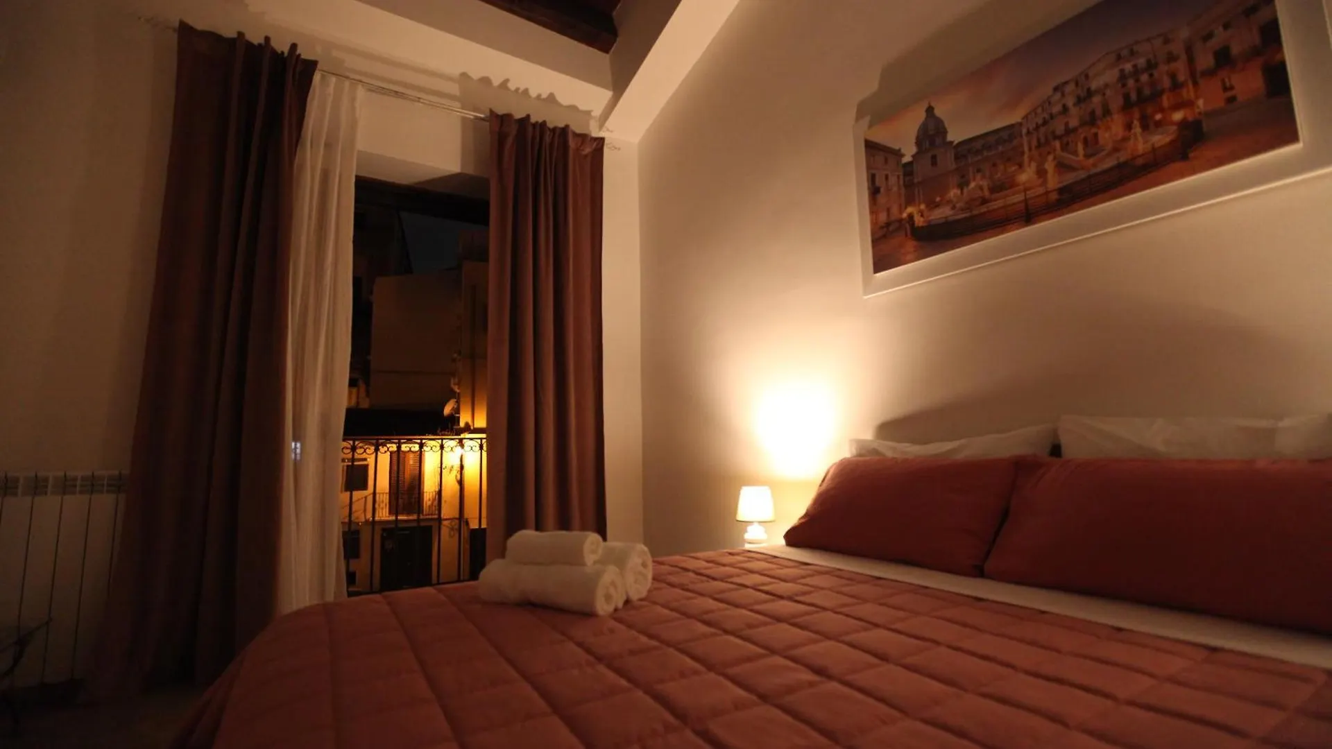 Centro Storico Apartment & Loft - Amnesia Holiday Home 팔레르모