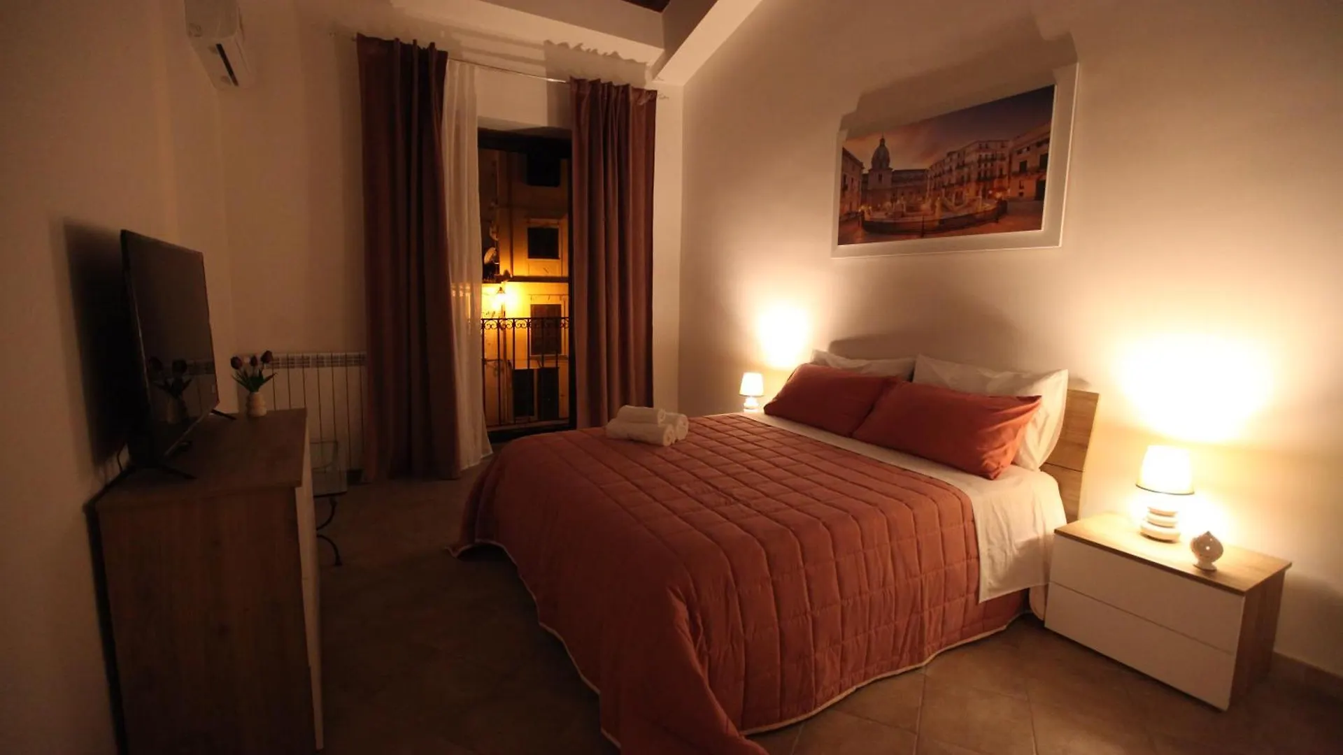 Centro Storico Apartment & Loft - Amnesia Holiday Home Palermo Apart Otel