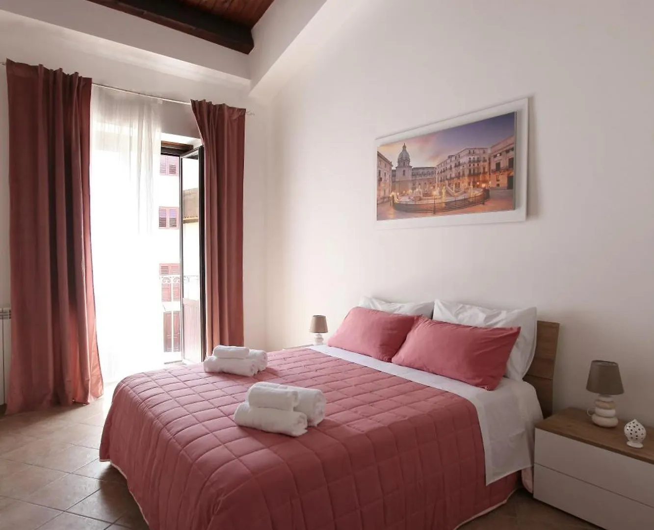 Centro Storico Apartment & Loft - Amnesia Holiday Home Palermo İtalya